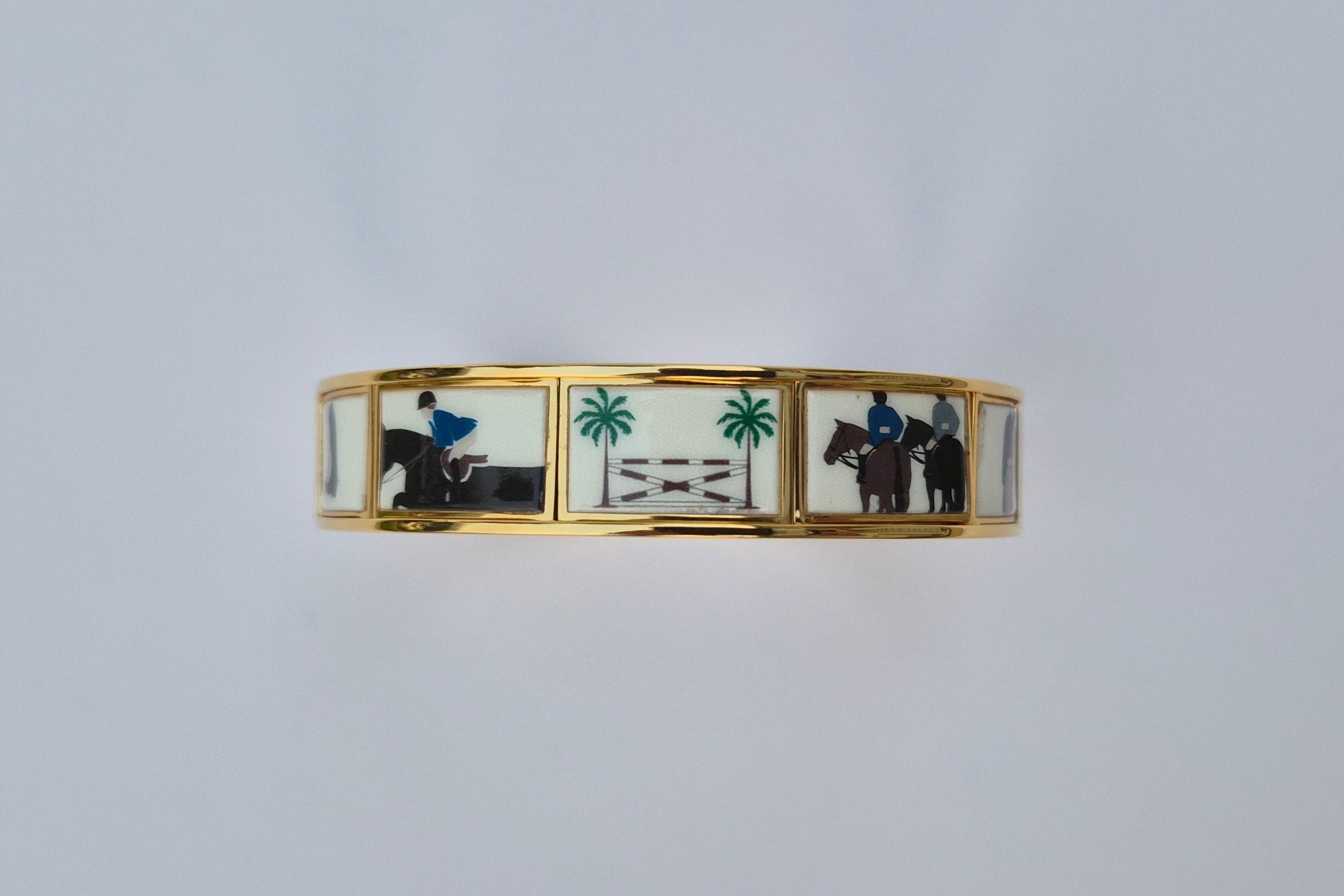 Hunter Week The Bangle